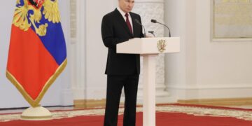 Putin ordena una tregua de 36 horas en Ucrania con motivo de la Navidad.