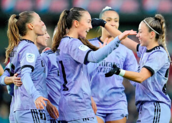El Real Madrid gana 3-0 al Rosenborg y se acerca a la Champions femenina