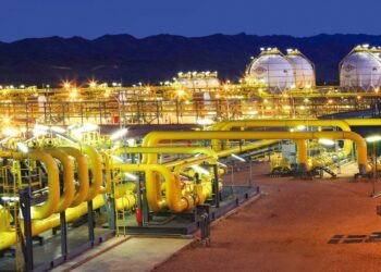 YPFB importará 182.000 barriles de crudo para disminuir la subvención de diésel y gasolina