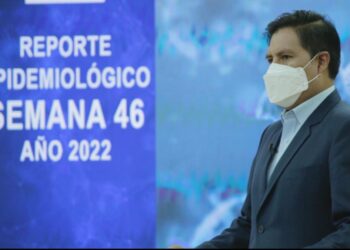 El ministro de Salud, Jeyson Auza, dio el reporte sobre la situación de la coqueluche en el país. Foto: Captura