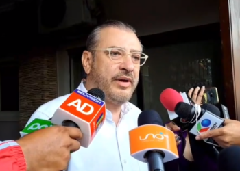 Calvo anuncia que una comisión irá a Cochabamba, pero no para debatir sobre el Censo