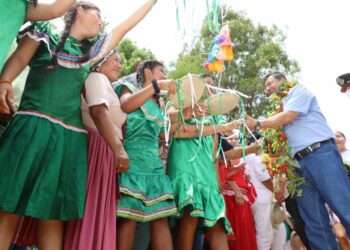 Gobierno entrega Estación de Servicio en Rurrenabaque en beneficio de 10.700 habitantes