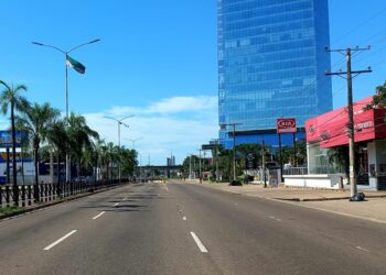 Varias vías de Santa Cruz bloqueadas por el paro en contra del ‘secuestro’ de Camacho