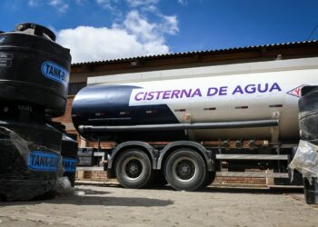 Sequía: Gobierno dotará unos 780 tanques de agua a municipios de 3 departamentos