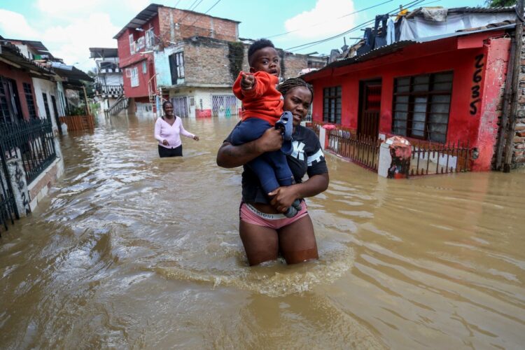 Al menos 271 personas murieron en Colombia desde noviembre de 2021 a causa de la temporada de lluvias.