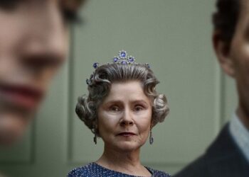 Netflix añade advertencia a serie ‘The Crown’ para recordar que es ficticia