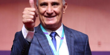 Tite celebra el buen momento de Neymar, a dos meses del Mundial