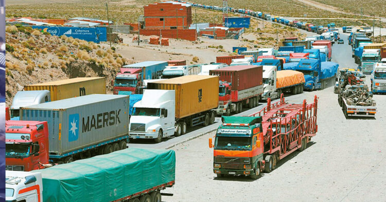 Transporte pesado inicia bloqueo de fronteras