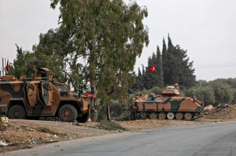 tropas_turcas_en_afueras_de_afrin.jpg