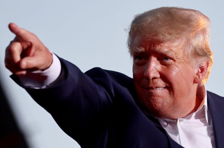 Trump critica el ‘fiasco’ de la comisión que investiga el asalto al Capitolio de EEUU