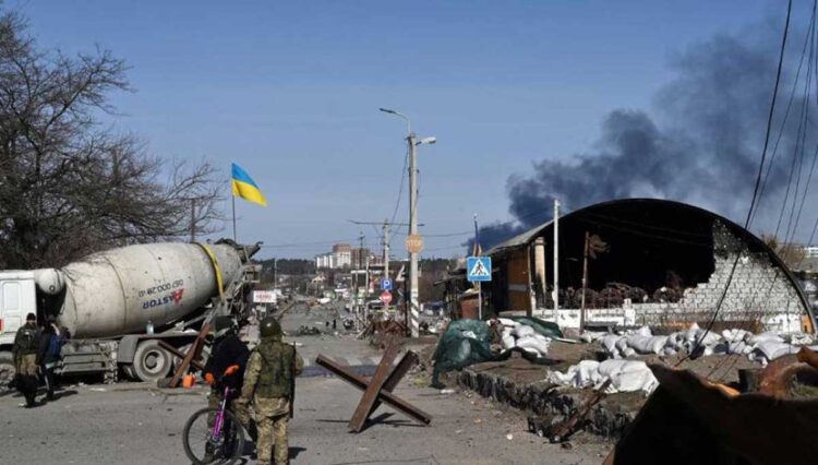 Bombardeo contra una base militar de Ucrania, cerca de Polonia, deja 35 muertos