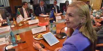 La UE plantea a Argelia intensificar su colaboración en materia de energía