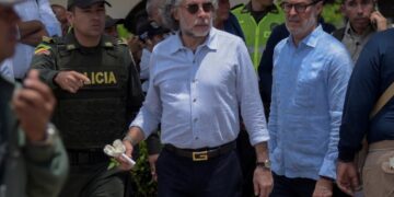 Venezuela y Colombia abrirán un nuevo paso fronterizo el 15 de diciembre.