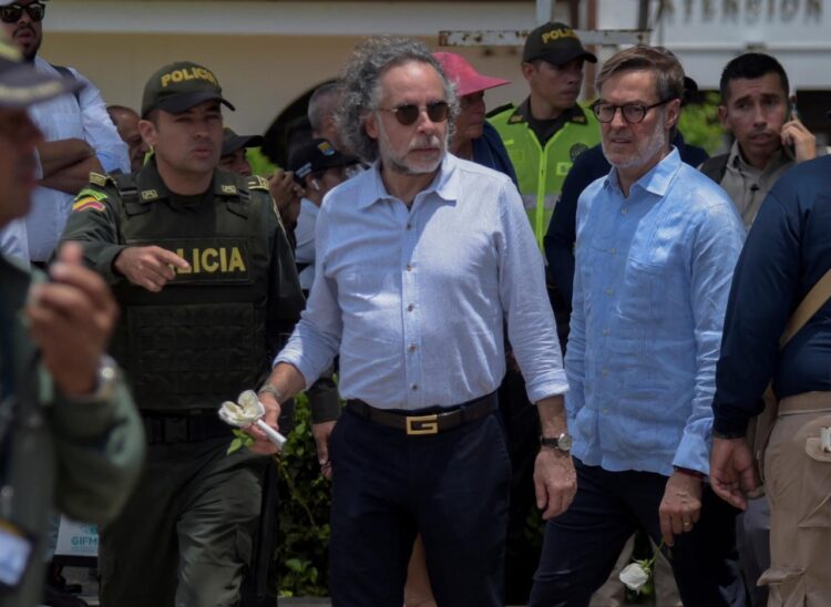 Venezuela y Colombia abrirán un nuevo paso fronterizo el 15 de diciembre.