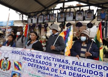 Familiares de las víctimas de las masacres claman por justicia desde hace tres años. Foto: APG