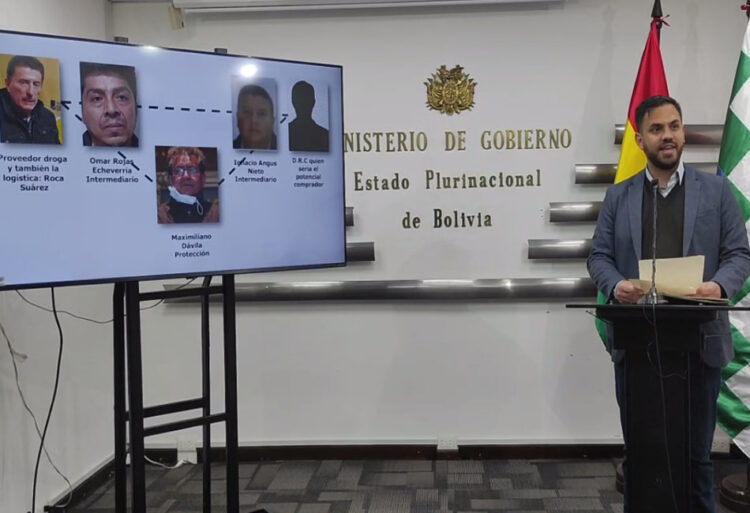 El Gobierno identifica a Dávila como el ‘protector’ de ‘narcos’ y lo vincula a ‘Techo ‘e Paja’