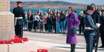 El Ministerio de Exteriores de Argentina rechazó el despliegue de actividades de la princesa Ana en las islas Malvinas.