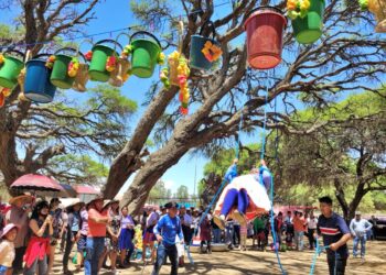 Comenzó el festival de las wallunk’as en Cochabamba
