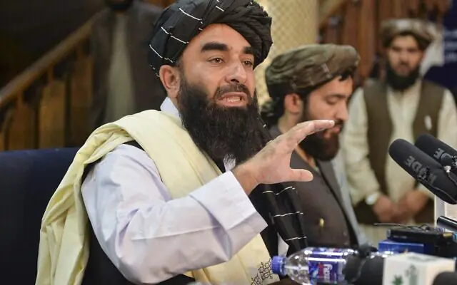 Los talibanes aplicaron varias restricciones para las mujeres/AFP