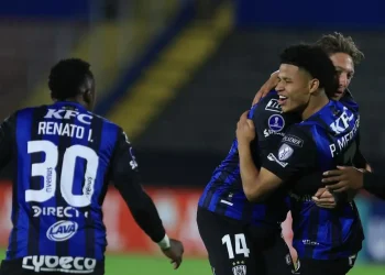 Independiente Del Valle golea al Vasco y saborea los octavos