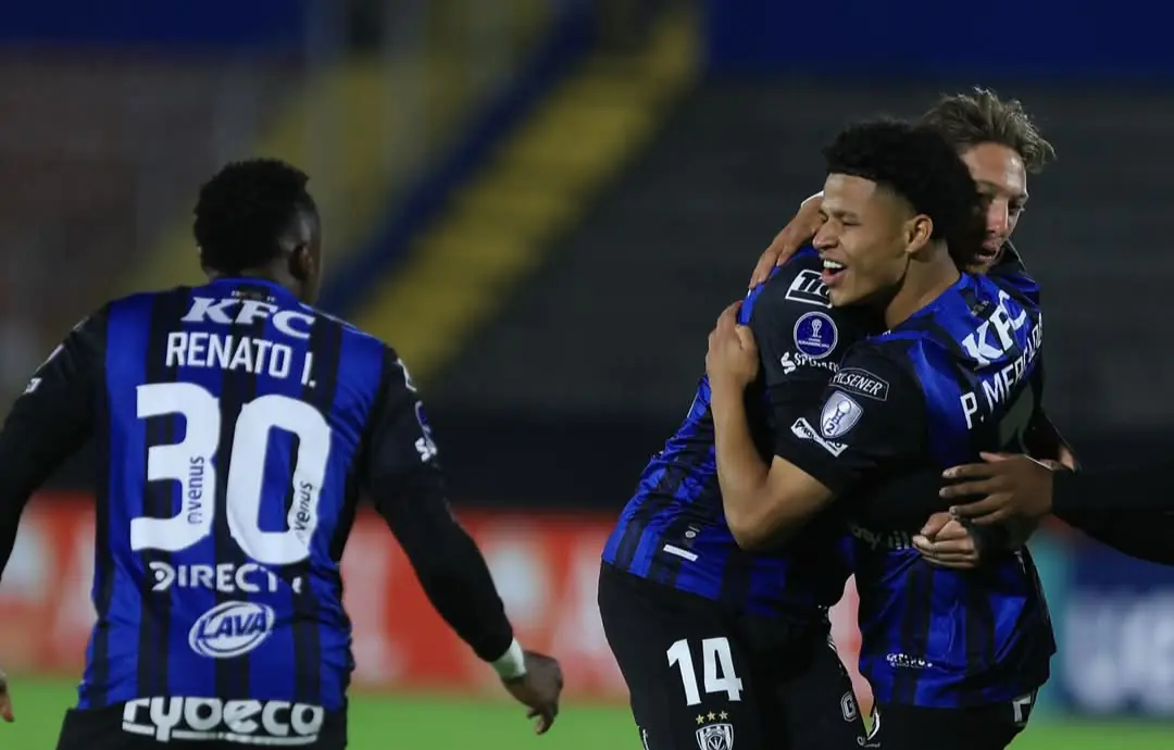Independiente Del Valle golea al Vasco y saborea los octavos