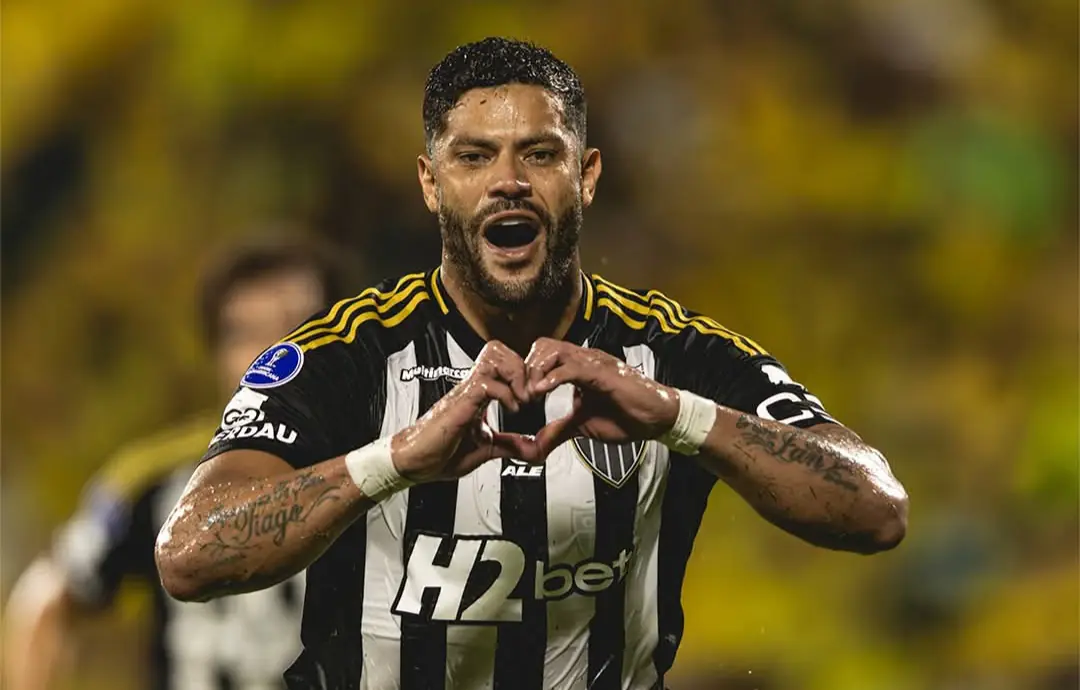 Hulk castiga al Bucaramanga en la Sudamericana