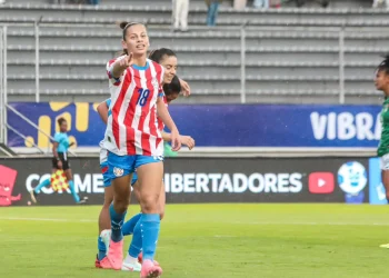 Claudia Martínez, la joya paraguaya que golea en la Copa América