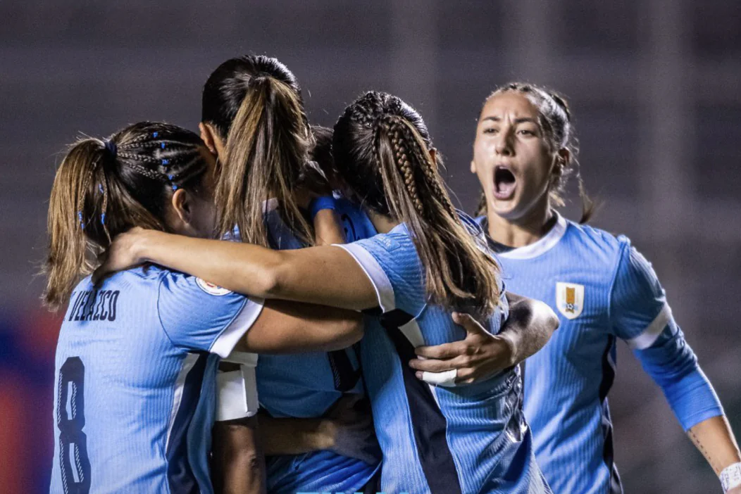 Uruguay sella boleto a semifinales de la Copa América femenina