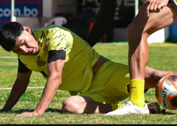 The Strongest suma a Ribertt, volante de 18 años