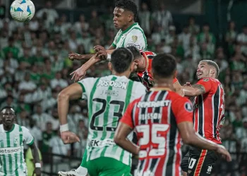 Cardona perdona la vida al São Paulo en la ida de octavos