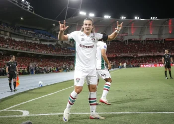 Fluminense golpea en Cali en largada de octavos de la Sudamericana