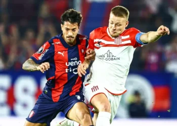 Estudiantes avanza hacia cuartos de Libertadores