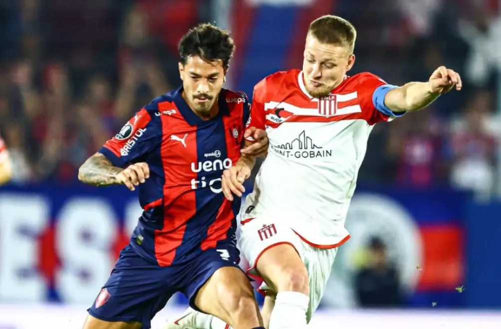 Estudiantes avanza hacia cuartos de Libertadores
