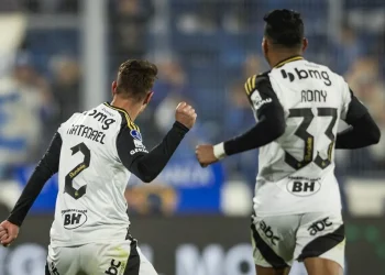 Mineiro vence a Godoy Cruz, Bolívar será su rival en la Sudamericana