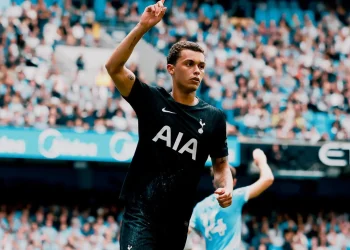Tottenham inflige la primera derrota al City de Guardiola