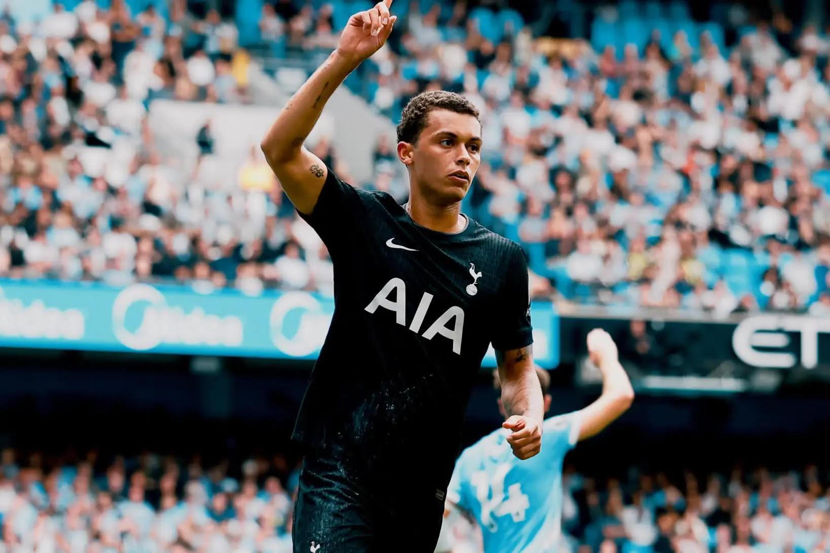 Tottenham inflige la primera derrota al City de Guardiola