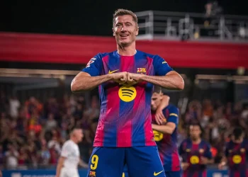 El Barça humilla al Valencia con tres dobletes en el Johan Cruyff