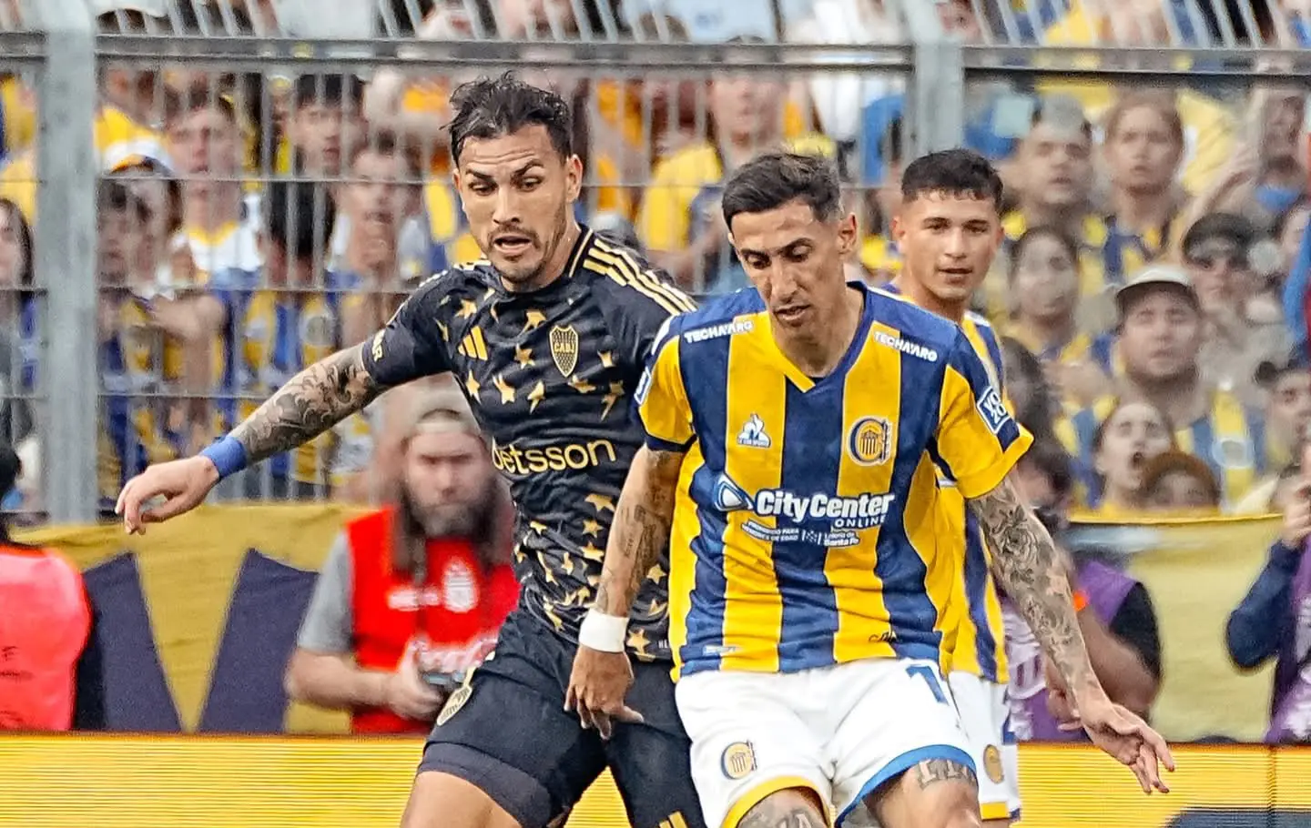 Di María frustra a Boca al anotar un gol olímpico para Rosario Central