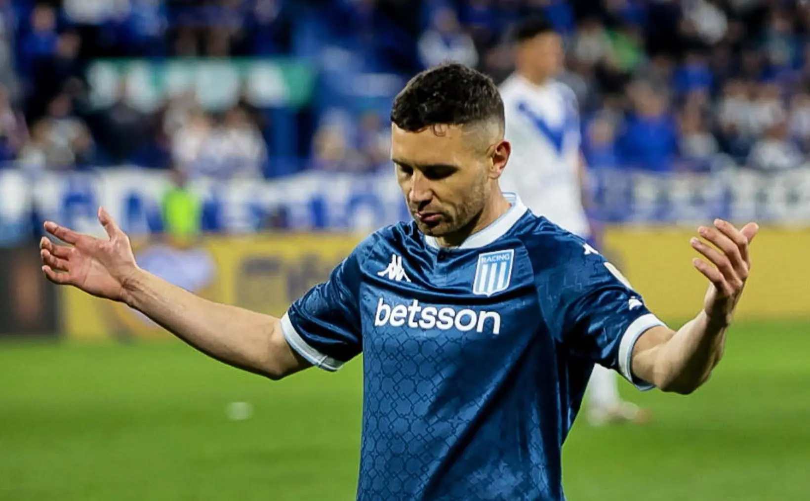 Racing pegó primero y sueña con las semifinales de la Libertadores