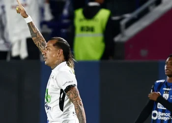 Con doblete del eterno Dayro Moreno, Once Caldas vence 2-0 a Del Valle