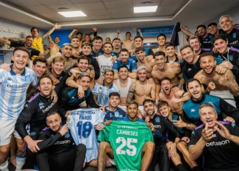 Racing vence 1-0 a Vélez y es semifinalista de la Libertadores