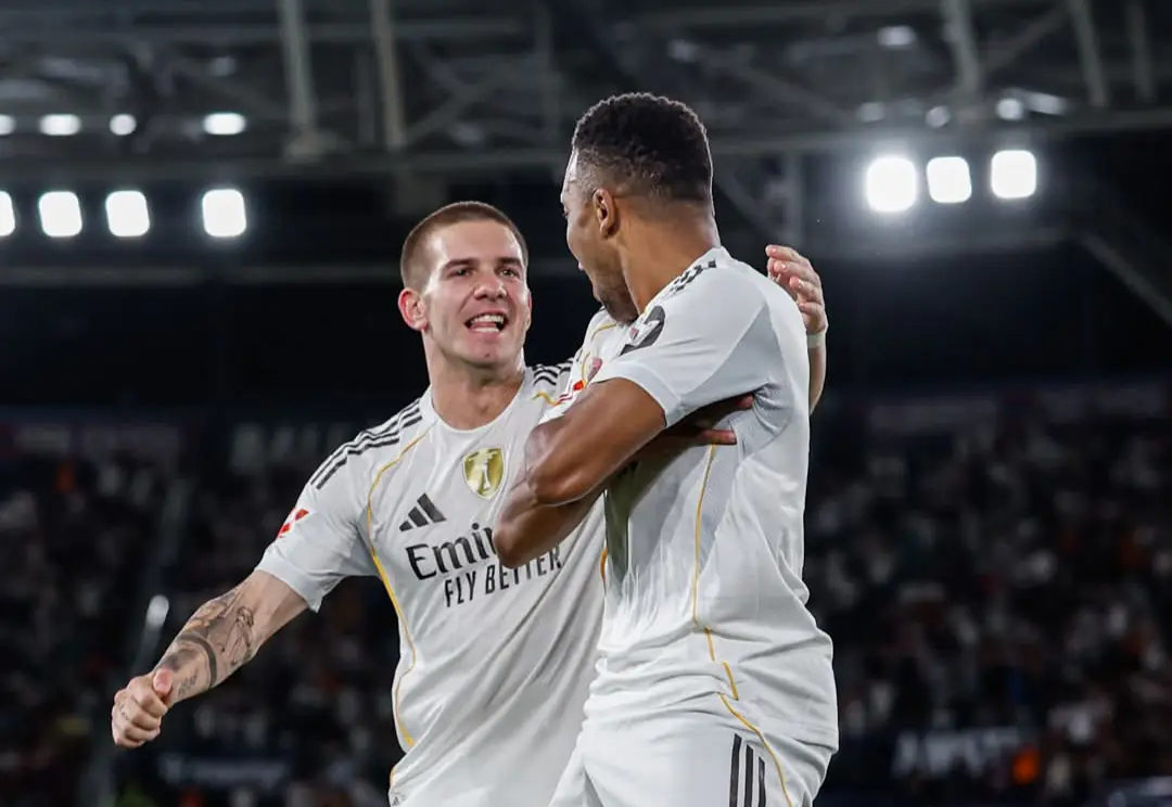 Real Madrid vence al Levante con el estreno goleador de Mastantuono