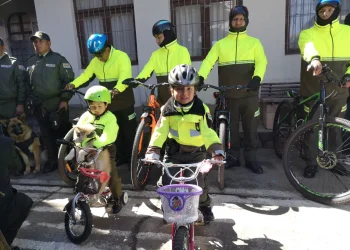 La Alcaldía de El Alto y Tránsito realizaron el lanzamiento del Día del Peatón. FOTO: GAMEA