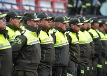 En seis meses, 163 policías fueron dados de baja y otros 192 tienen retiro temporal