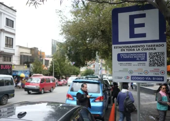 Uno de los parqueos tarifados en La Paz. FOTO: GAMLP