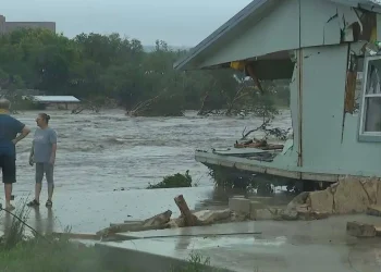 Hubo una crecida del río Guadalupe/Tdem.texas.gov