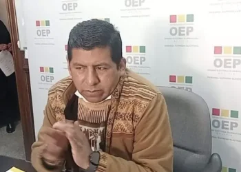 Tahuichi advierte “sullus políticos” por la pérdida de la personería jurídica