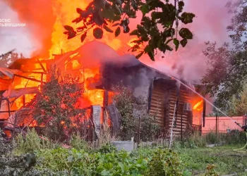 Rusia lanzó otro ataque masivo sobre Ucrania/RRSS Zelenski