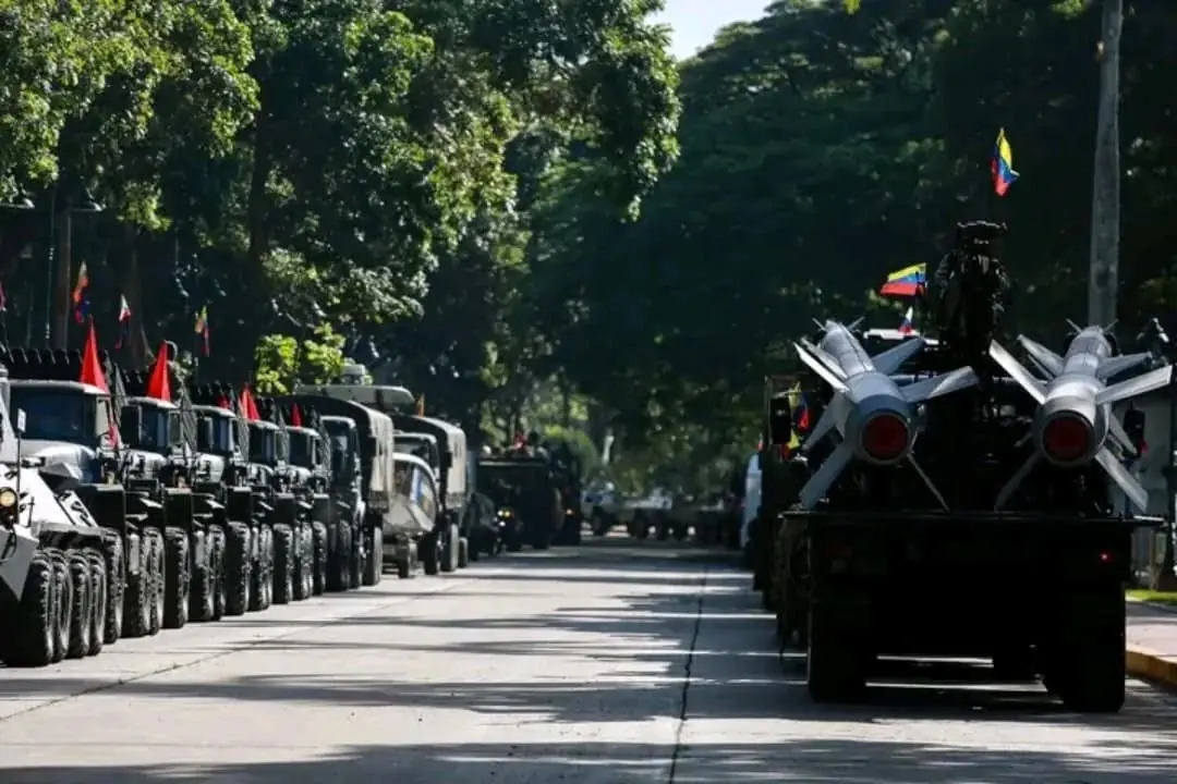Venezuela moviliza tropas y equipos a la costa/Armada Bolivariana