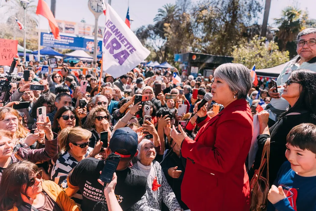 Jara se perfila como la ganadora de las elecciones en Chile/RRSSJara